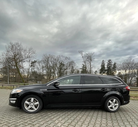 Ford Mondeo cena 31500 przebieg: 272000, rok produkcji 2012 z Oleśnica małe 106